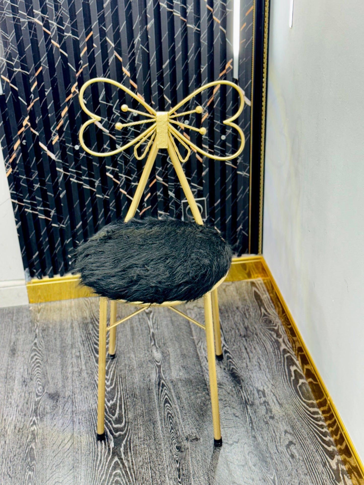 Chaise papillon