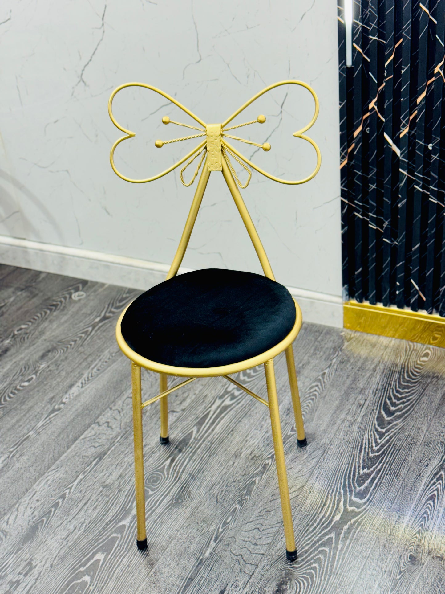 Chaise papillon
